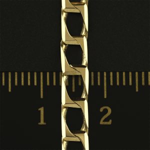 9ct Yellow Gold Curb Chain 18&#8243; 4mm
