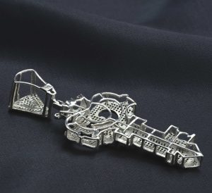 9ct White Gold 1.75ct Diamond Key Pendant