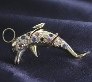 9ct Yellow Gold Gemstone, Ruby &#038; Pink Sapphire Dolphin Pendant