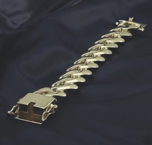 9ct Yellow Gold Heavy Cuban Bracelet 10.5″ 31mm