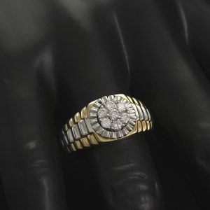 9ct Yellow Gold 0.50ct Diamond Cluster Signet Ring