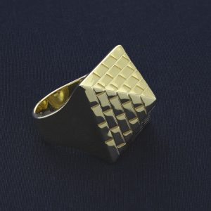 9ct Yellow Gold Pyramid Ring