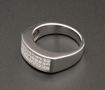 18ct White Gold 0.80ct Three Row half eternity Diamond Ring