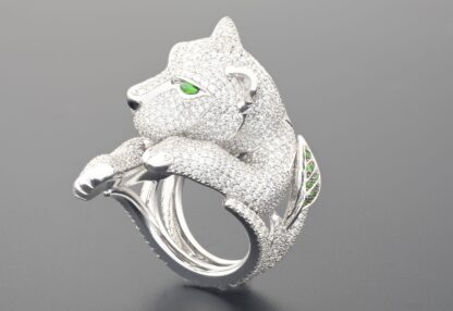 18ct White Gold 10.43ct Panther Ring