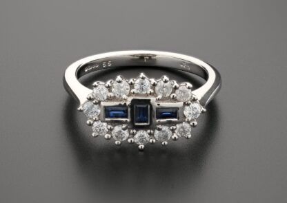 18ct White Gold Sapphire & Diamond Ring