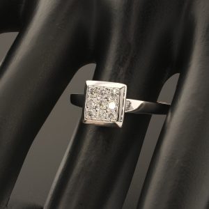 18ct White Gold 0.25ct Diamond Square Cluster Ring