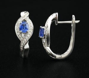 18ct White gold sapphire &#038; diamond drop earrings