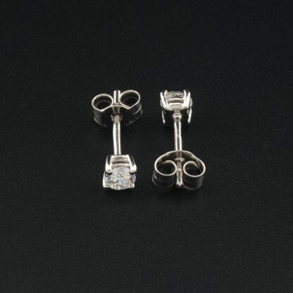 18ct White Gold 0.38ct Round Diamond Studs