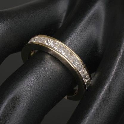 18ct Yellow Gold 1.17ct Diamond Half Eternity Band - Image 2