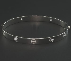 18ct White Gold 0.24ct Diamond Screw Hinge Bangle