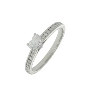 18ct White Gold 0.68ct Diamond Heart Ring