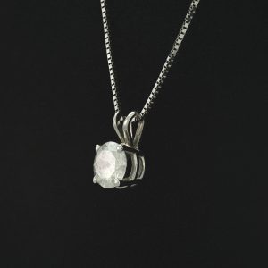 18ct White Gold 0.91ct Diamond Solitaire Necklace 18&#8243;