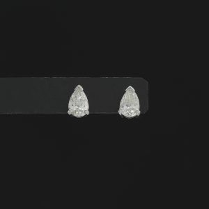 18ct White Gold 1.05ct Pear Shape Diamond Stud Earrings