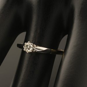 18ct Yellow &#038; white gold 0.20ct diamond solitaire ring