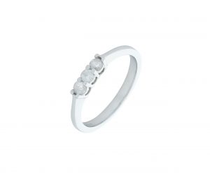 9ct White gold 0.20ct three stone diamond ring