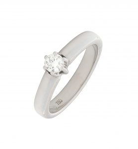 18ct White Gold 0.25ct Round Single Stone Diamond Ring