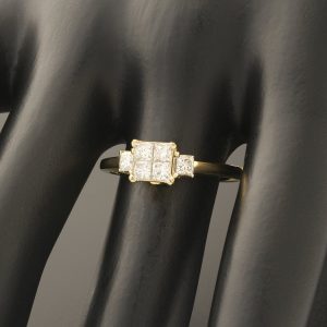 18ct Yellow Gold 0.58ct Princess Cut Diamond Ring