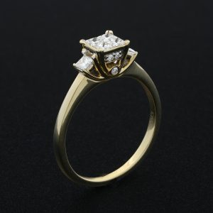 18ct Yellow Gold 0.58ct Princess Cut Diamond Ring