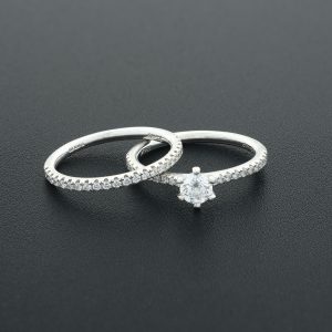 Platinum 0.79ct Round Diamond Bridal Set