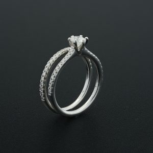 Platinum 0.79ct Round Diamond Bridal Set