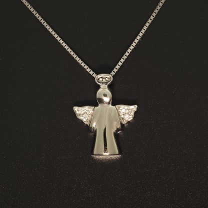 18ct White Gold Diamond Angel Pendant & 18ct Chain - Image 2