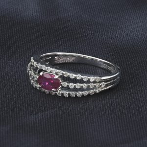 18ct White Gold 0.35ct Ruby &#038; 0.20ct Split Band Ring
