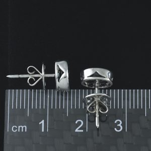 18ct White Gold Oval Sapphire Stud Earrings 0.60ct