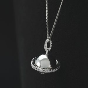Platinum 0.40ct Diamond Globe Necklace 18&#8243;