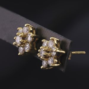 18ct Yellow Gold 1.00ct Diamond Cluster Necklace &#038; Earring Set 19&#8243;