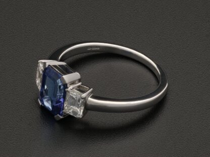 18ct White gold Emerald cut tanzanite & Diamond Ring