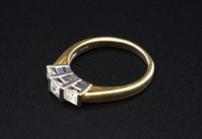 18ct Yellow Gold 0.55ct Diamond Three Stone Ring